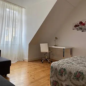 Séjour chez l'habitant Zentrum Stadthaus Zimmer 5, MHG